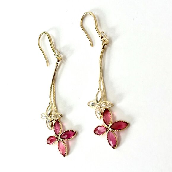 Dangle Earrings Gold Tone White and Pink Stones Floral Pattern Jewelry - Picture 3 of 4